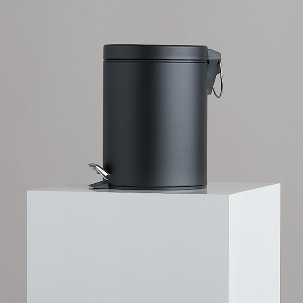 Poubelle à pédale NOIRE 5L